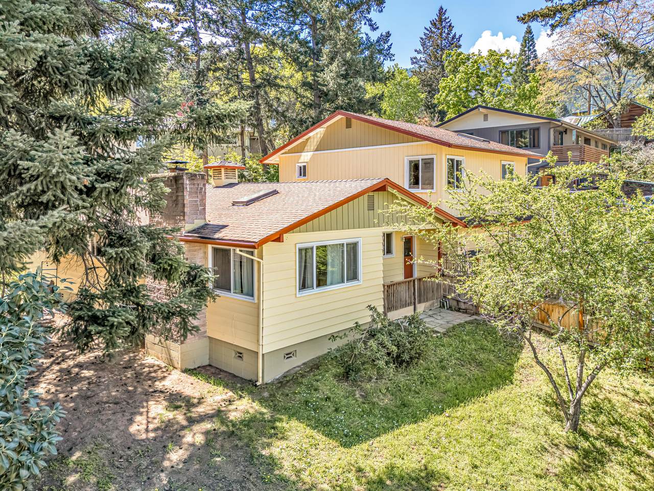 430 Ashland Street - Photo 1