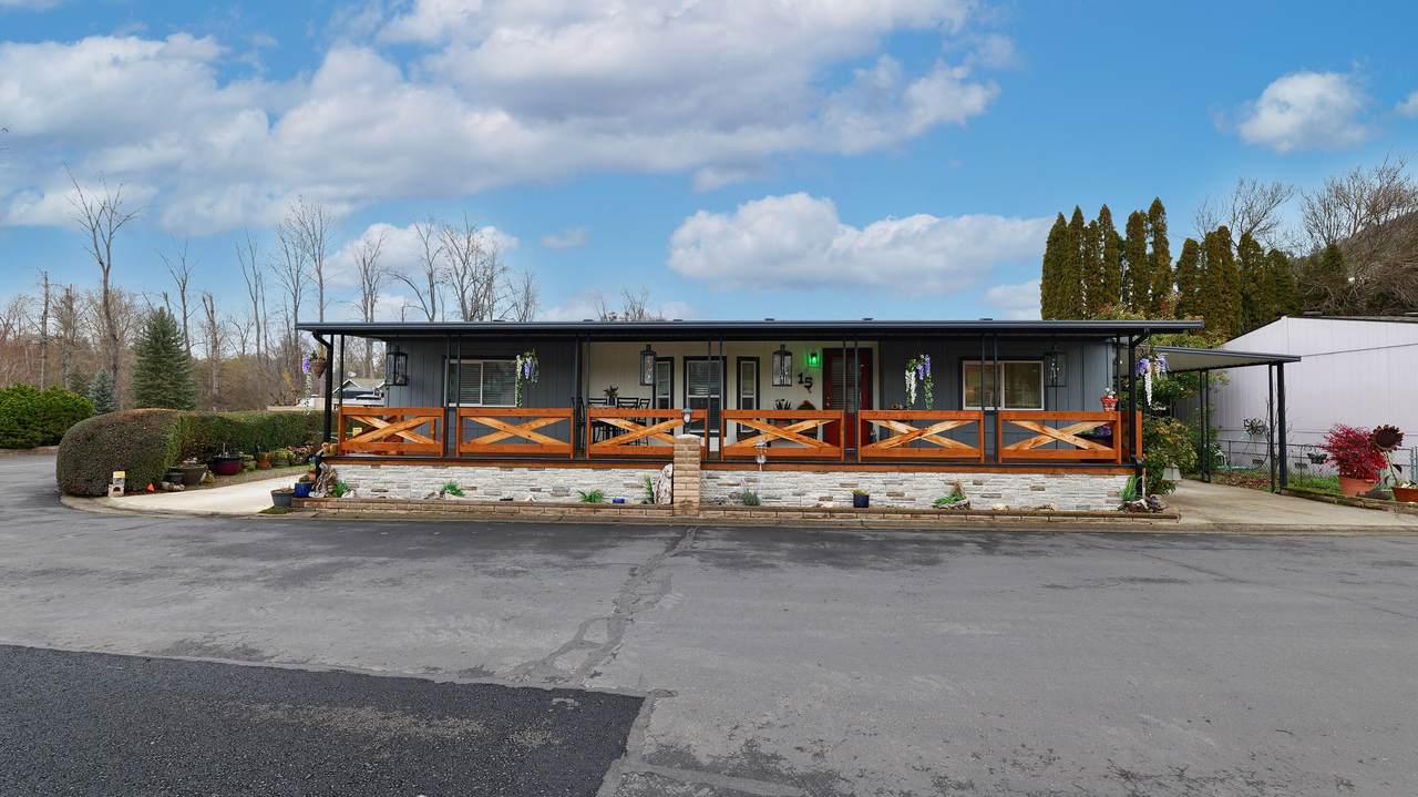 20055 Highway 62 - Photo 1