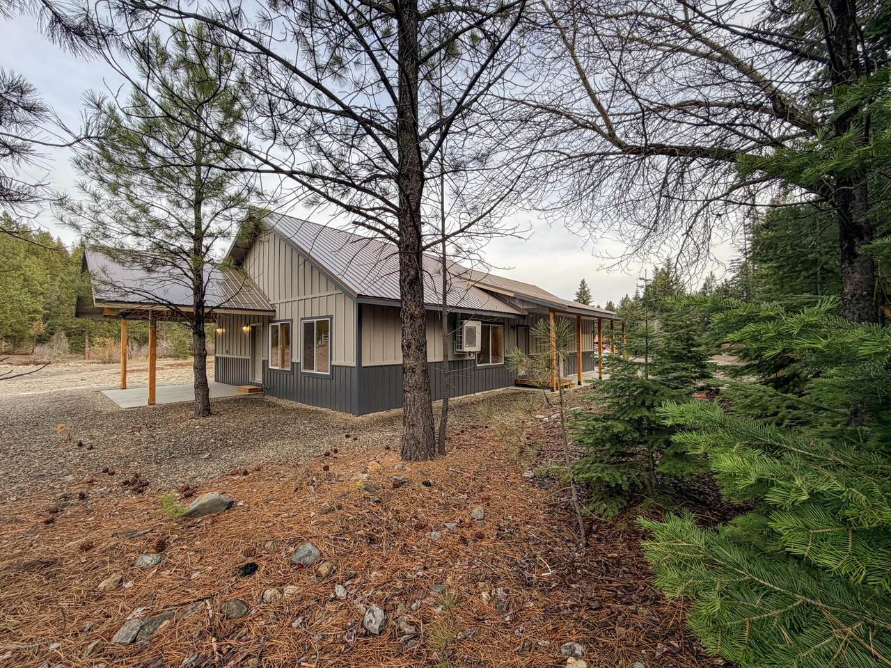 655 Ajax Street - Photo 1