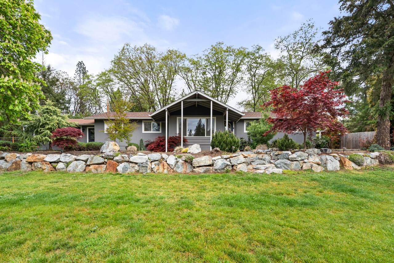 198 Hessar Street - Photo 1