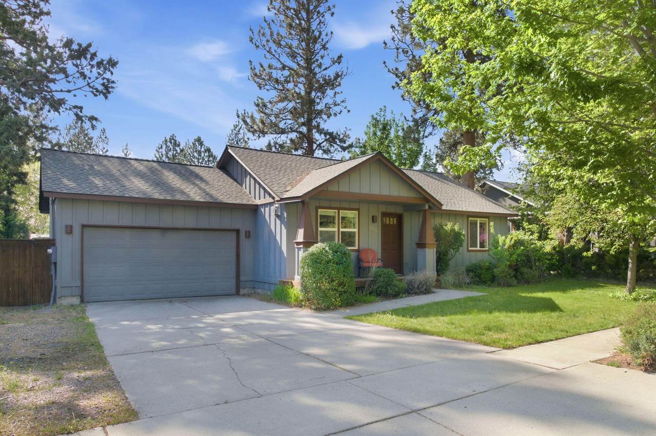 61009 Lodgepole Drive - Photo 1