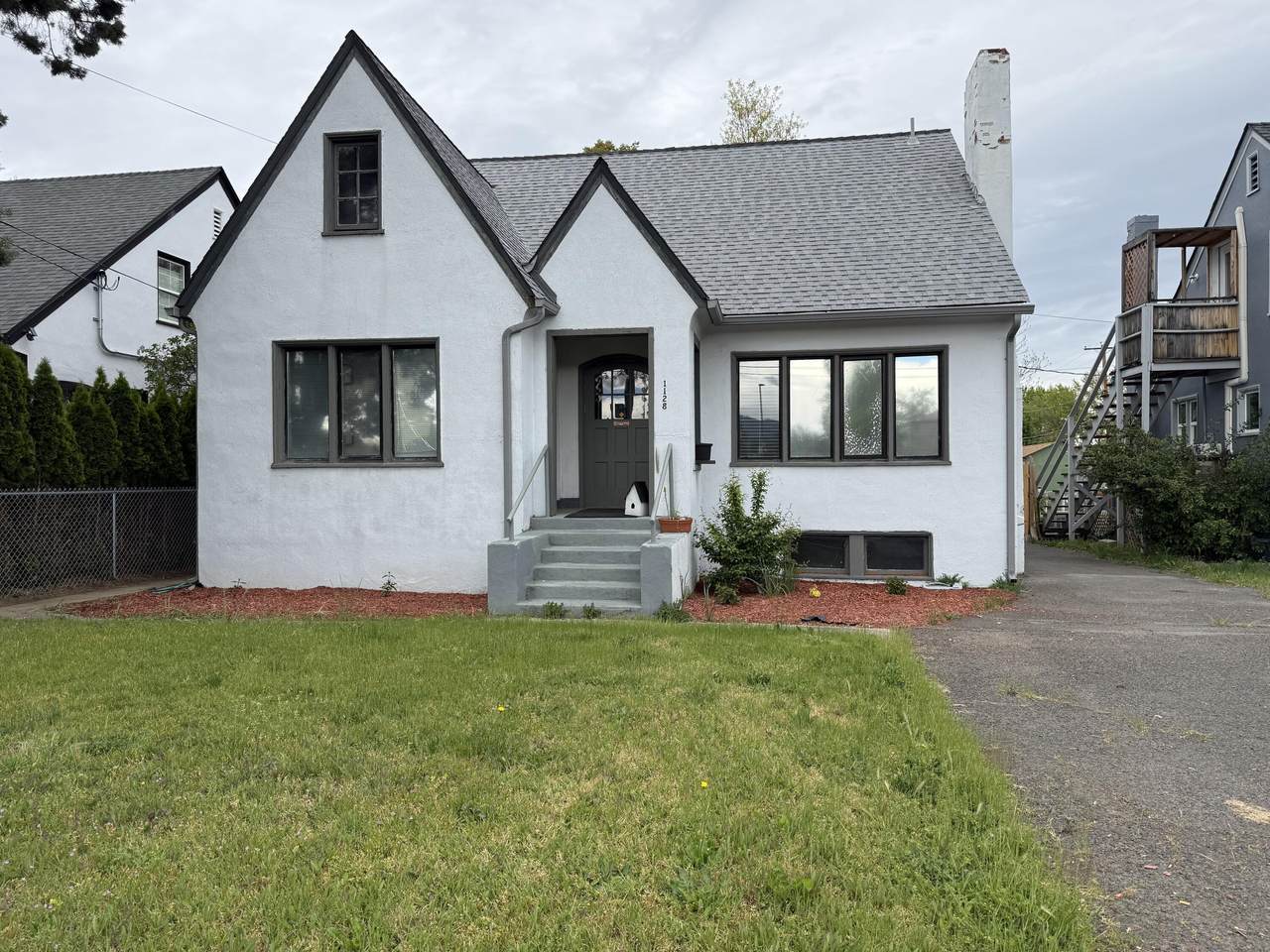 1128 Main Street - Photo 1