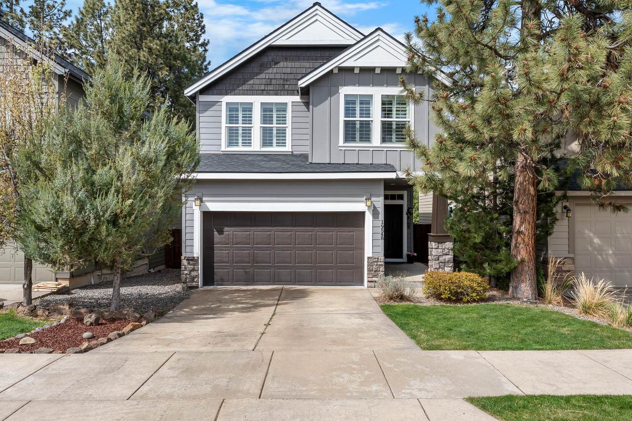 19548 Salmonberry Court - Photo 1