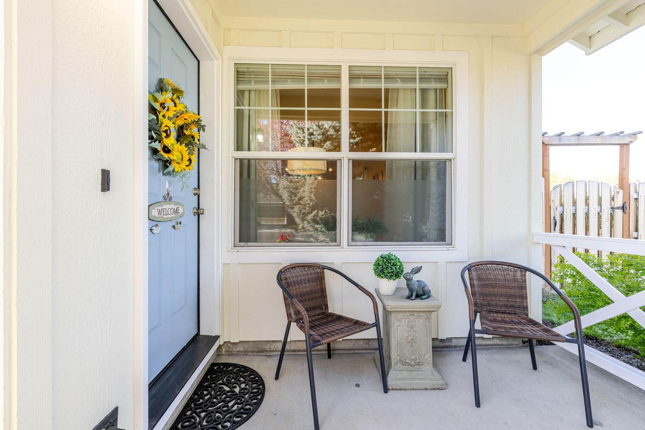 3242 Juniper Avenue - Photo 1