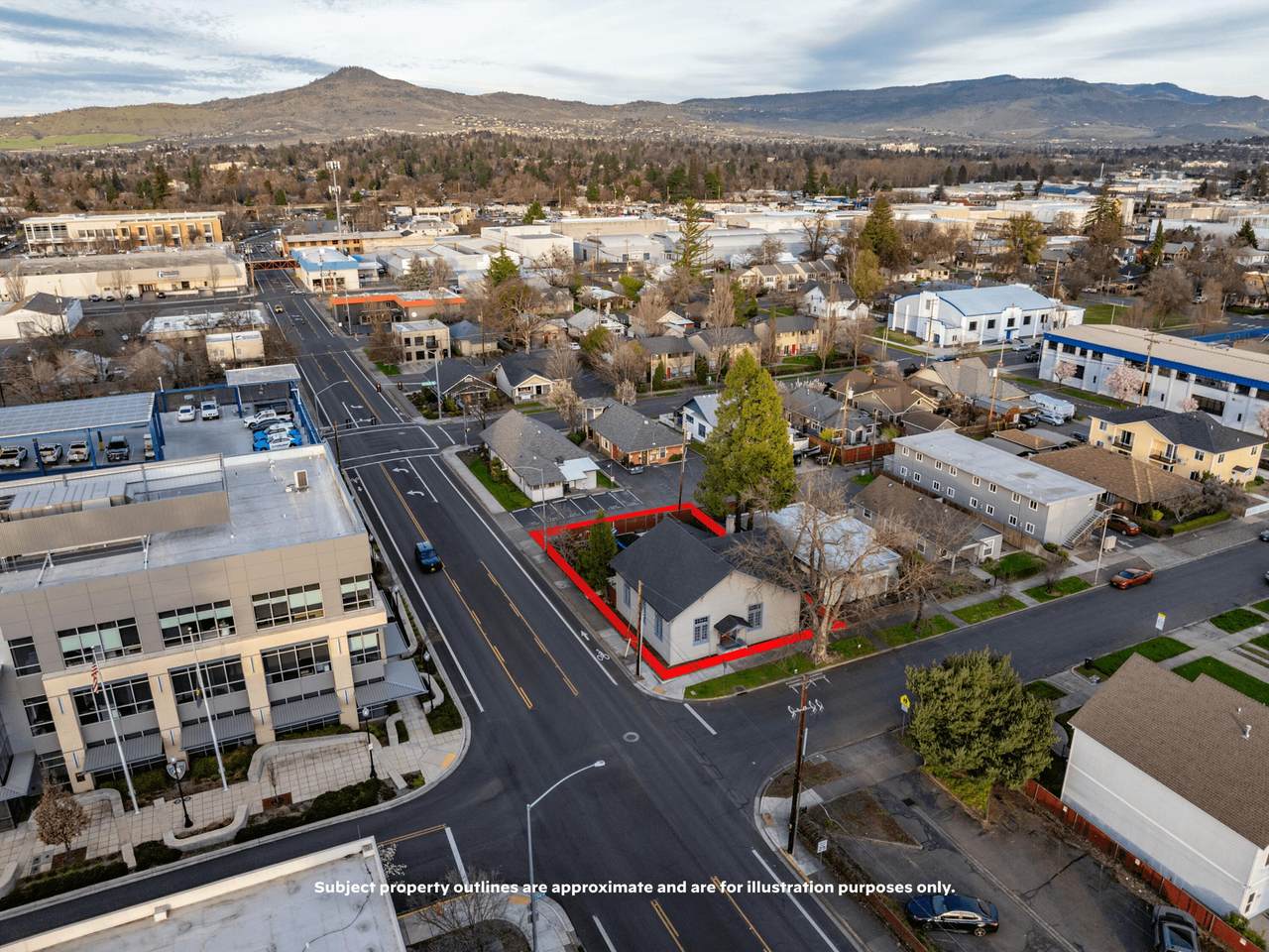 301 Ivy Street - Photo 1