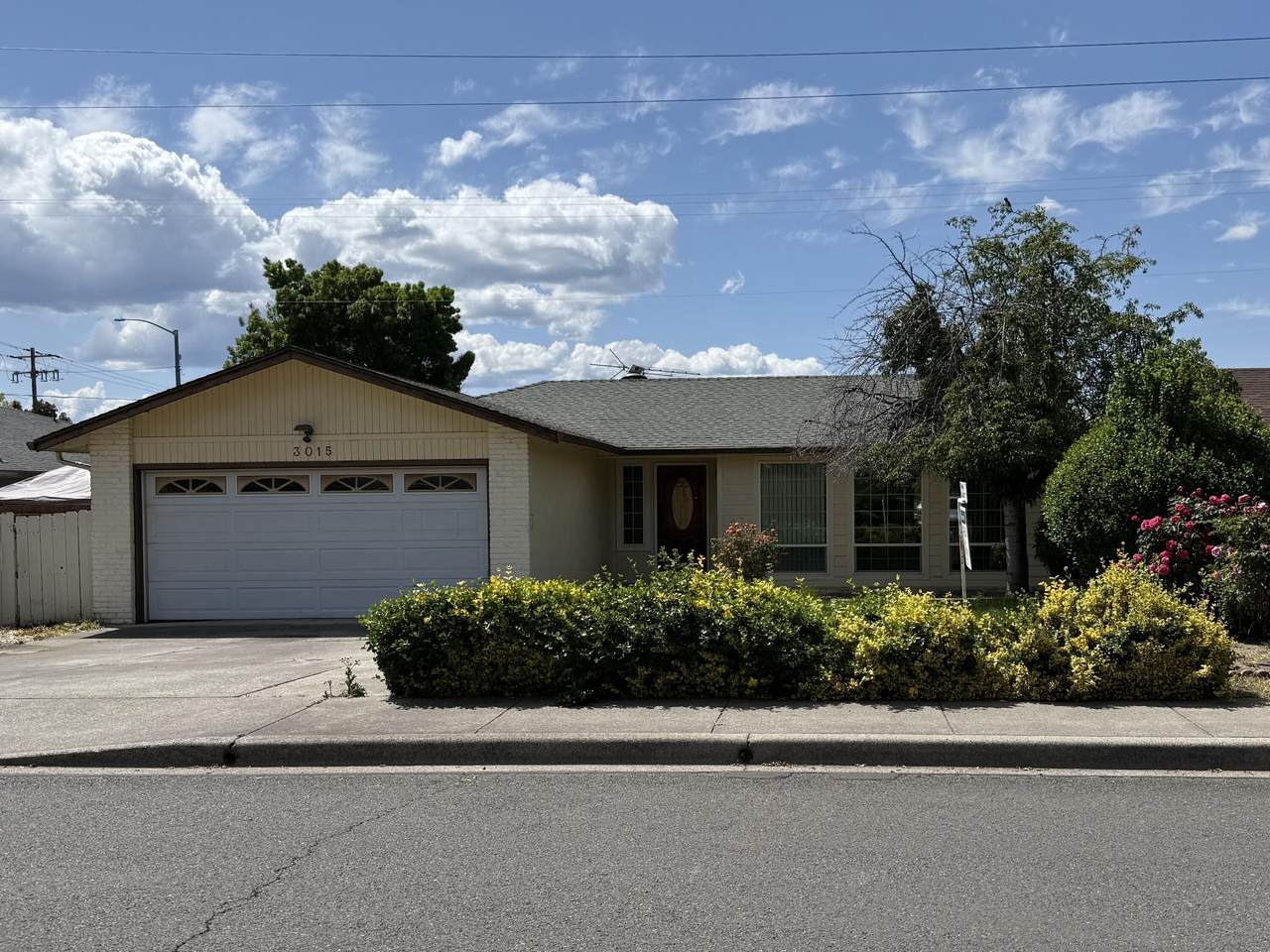 3015 Milhoan Drive - Photo 1