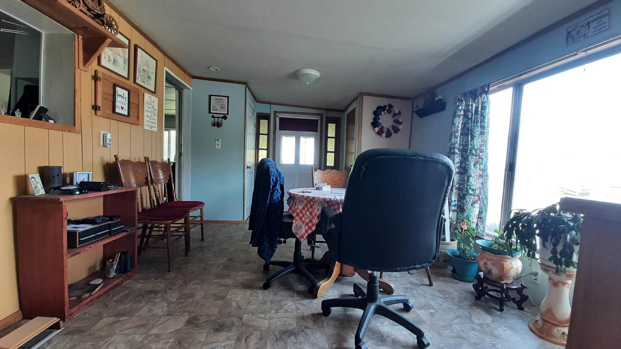 https://bt-photos.global.ssl.fastly.net/coar/1280_boomver_1_220220252-2.jpg