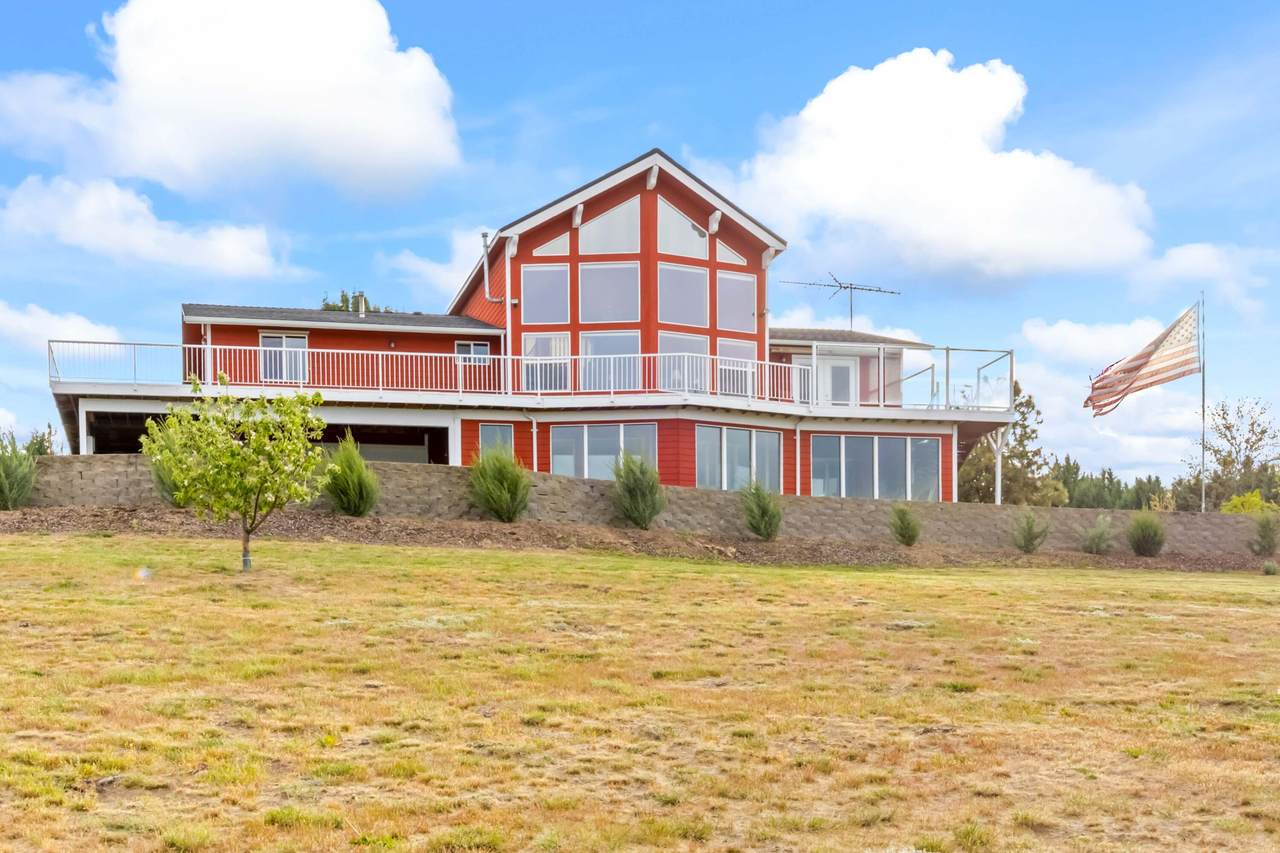 1803 Squire Drive - Photo 1