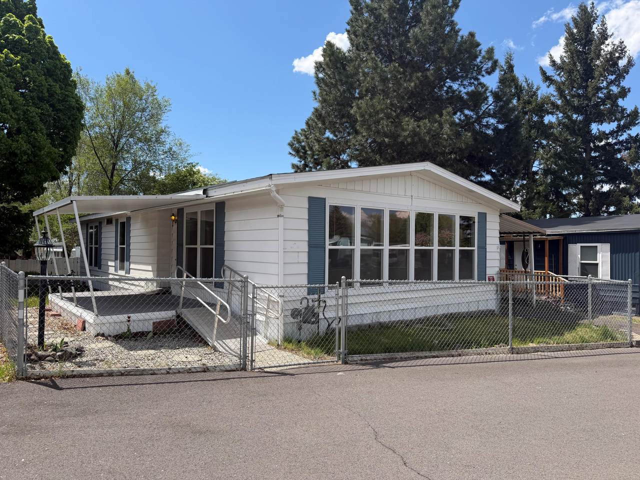 1505 Madison Street - Photo 1