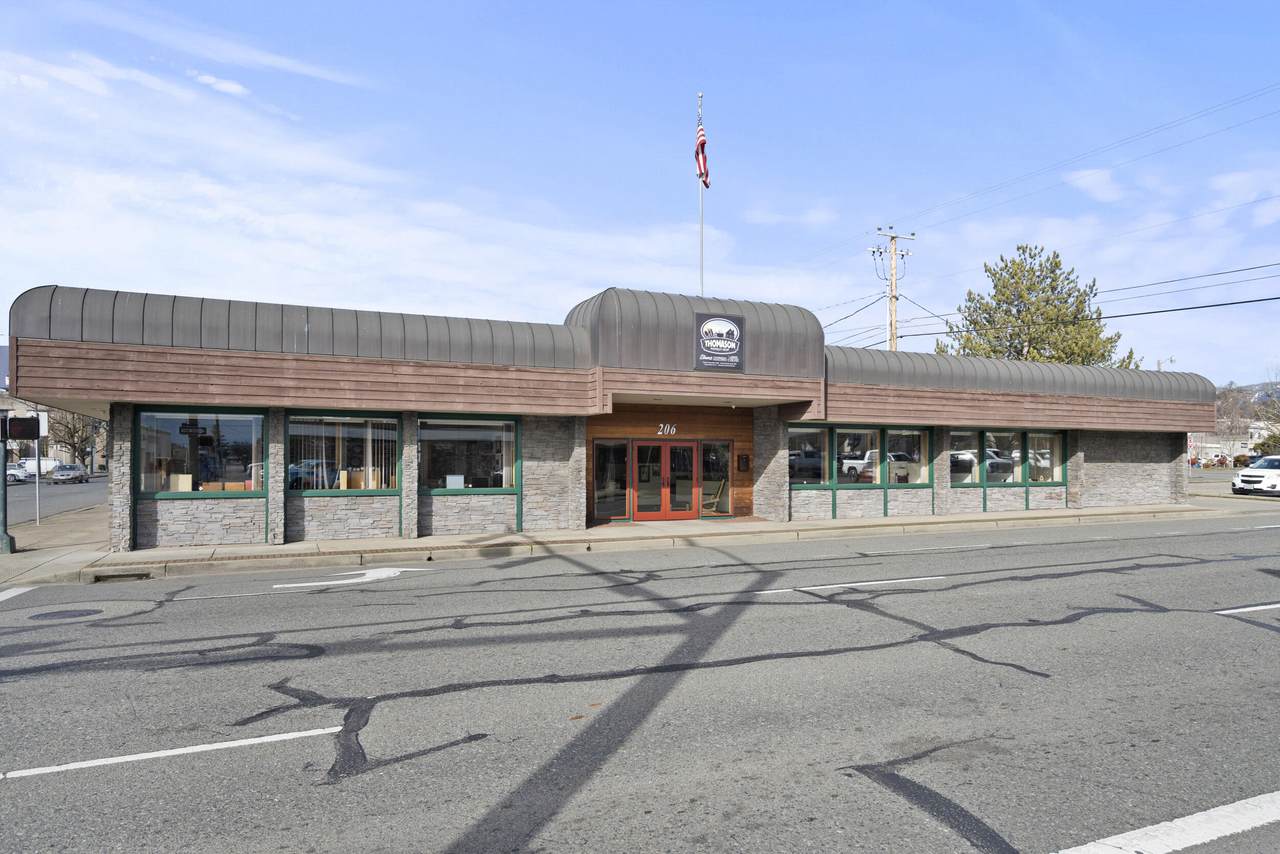 206 7th Street - Photo 1
