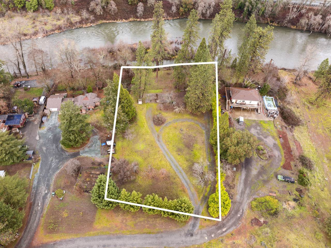 8730 Rogue River Highway - Photo 1