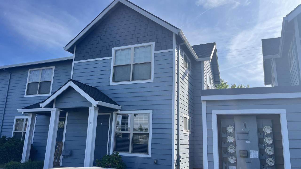 450 Midway Road - Photo 1