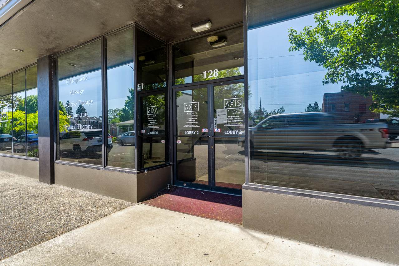 128 I Street - Photo 1
