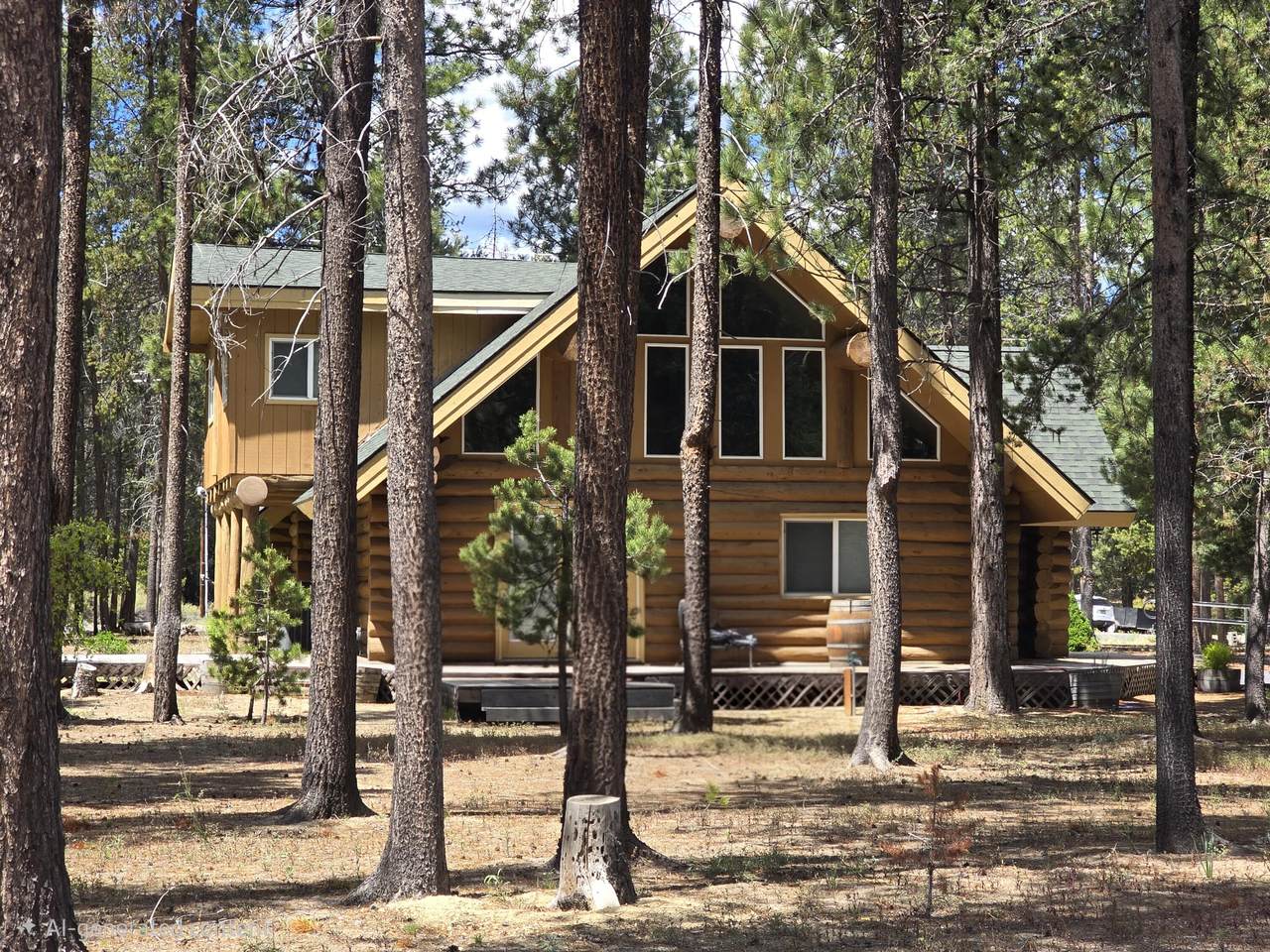 https://bt-photos.global.ssl.fastly.net/coar/1280_boomver_1_220221668-2.jpg