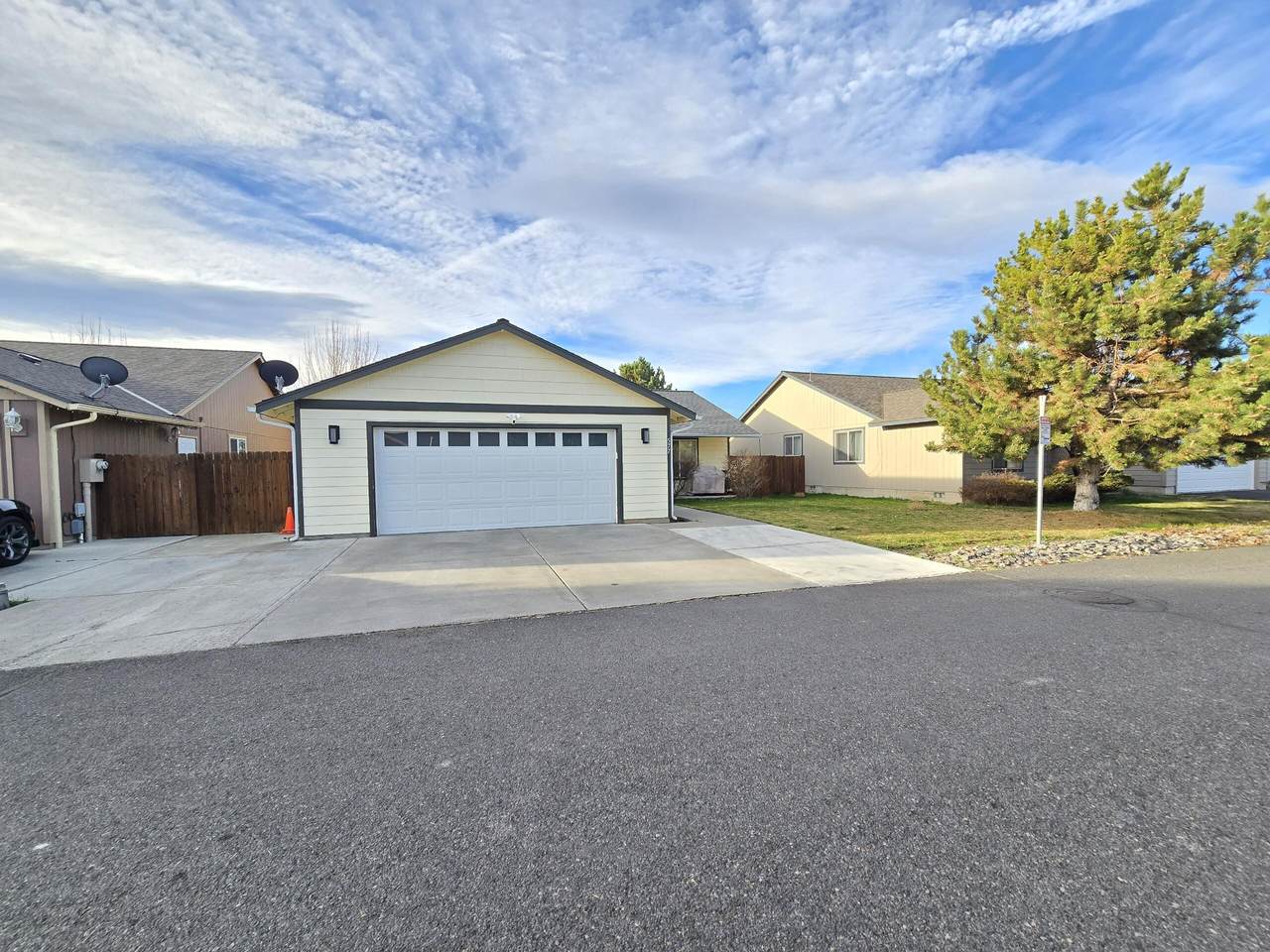 577 Sugar Pine Way - Photo 1
