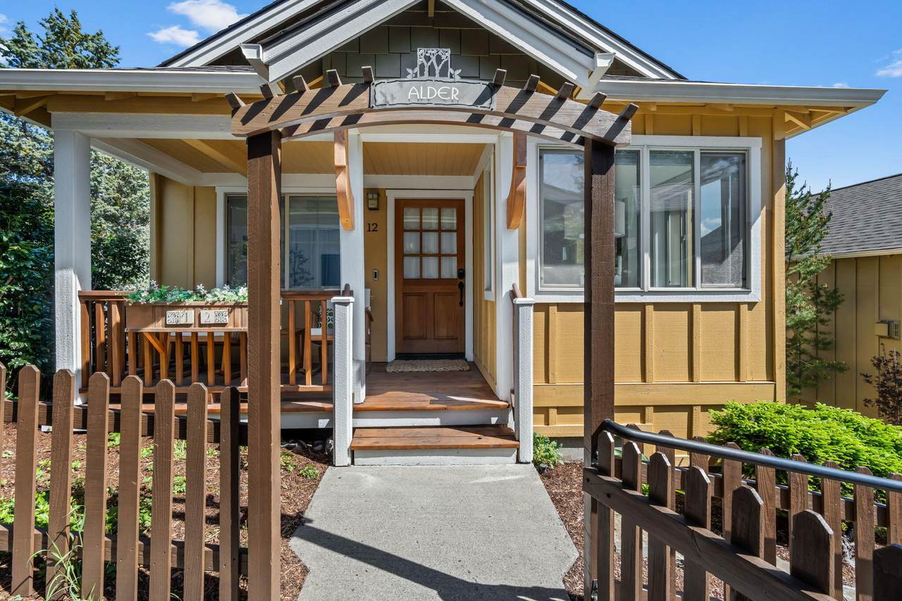 1940 Monterey Pines Drive - Photo 1