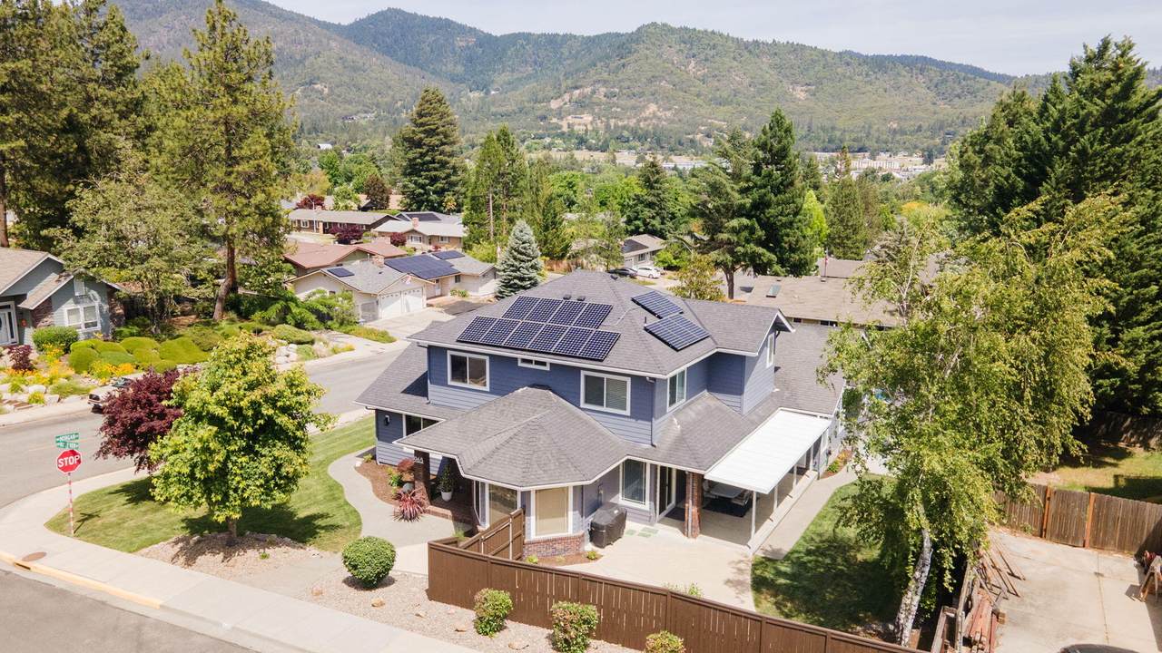 965 Valley View Drive - Photo 1