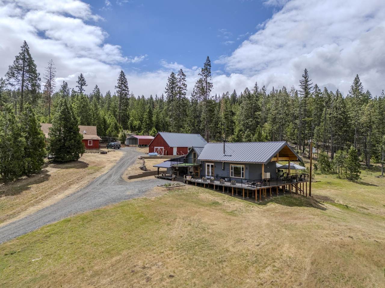 1969 Colestin Road - Photo 1