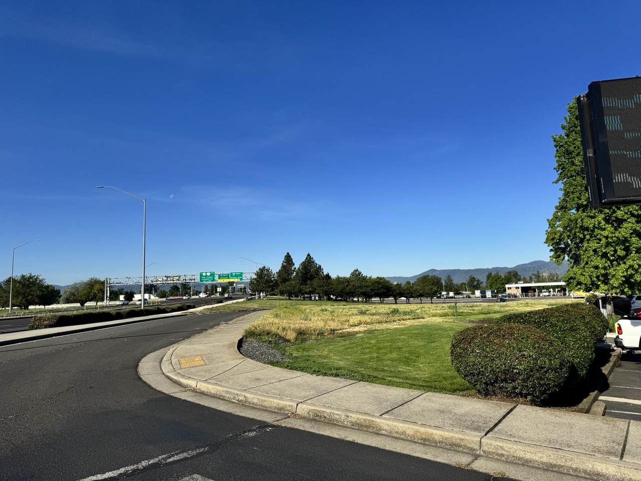 https://bt-photos.global.ssl.fastly.net/coar/1280_boomver_1_220222291-2.jpg
