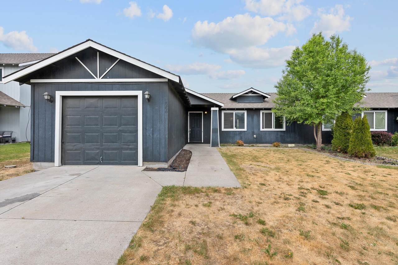 866 Kristin Way - Photo 1