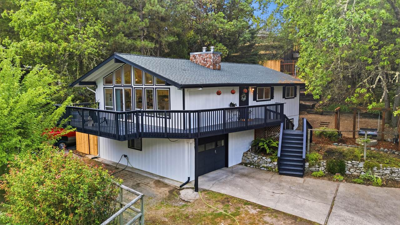 1441 B Street - Photo 1