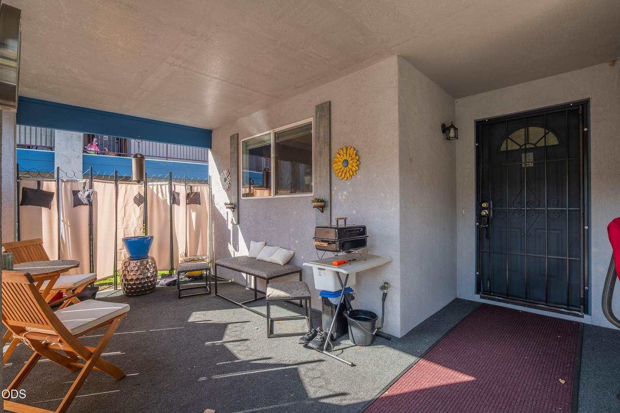 815 Pine Street - Photo 1