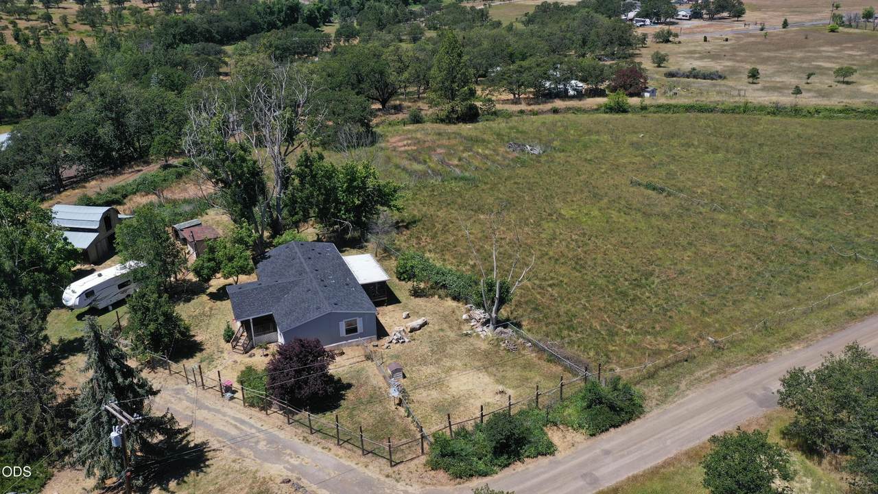 1245 Davanna Drive - Photo 1