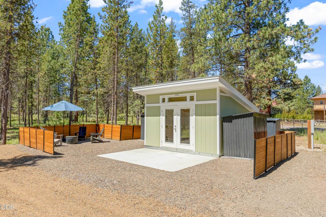 54680 Silver Fox Drive - Photo 1