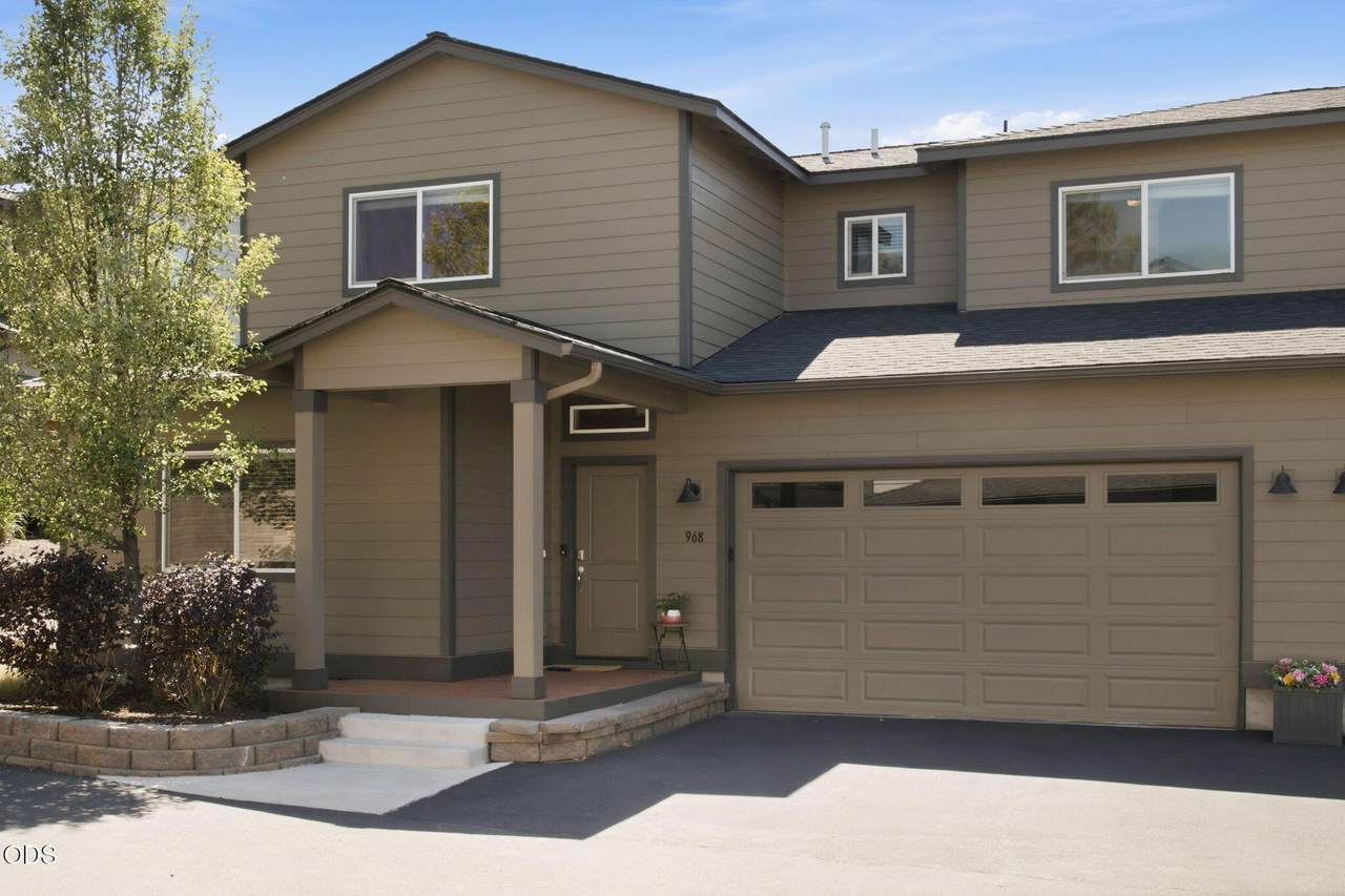968 Paula Drive - Photo 1