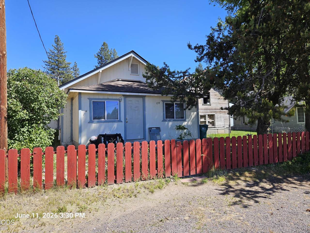 139 2nd Avenue - Photo 1