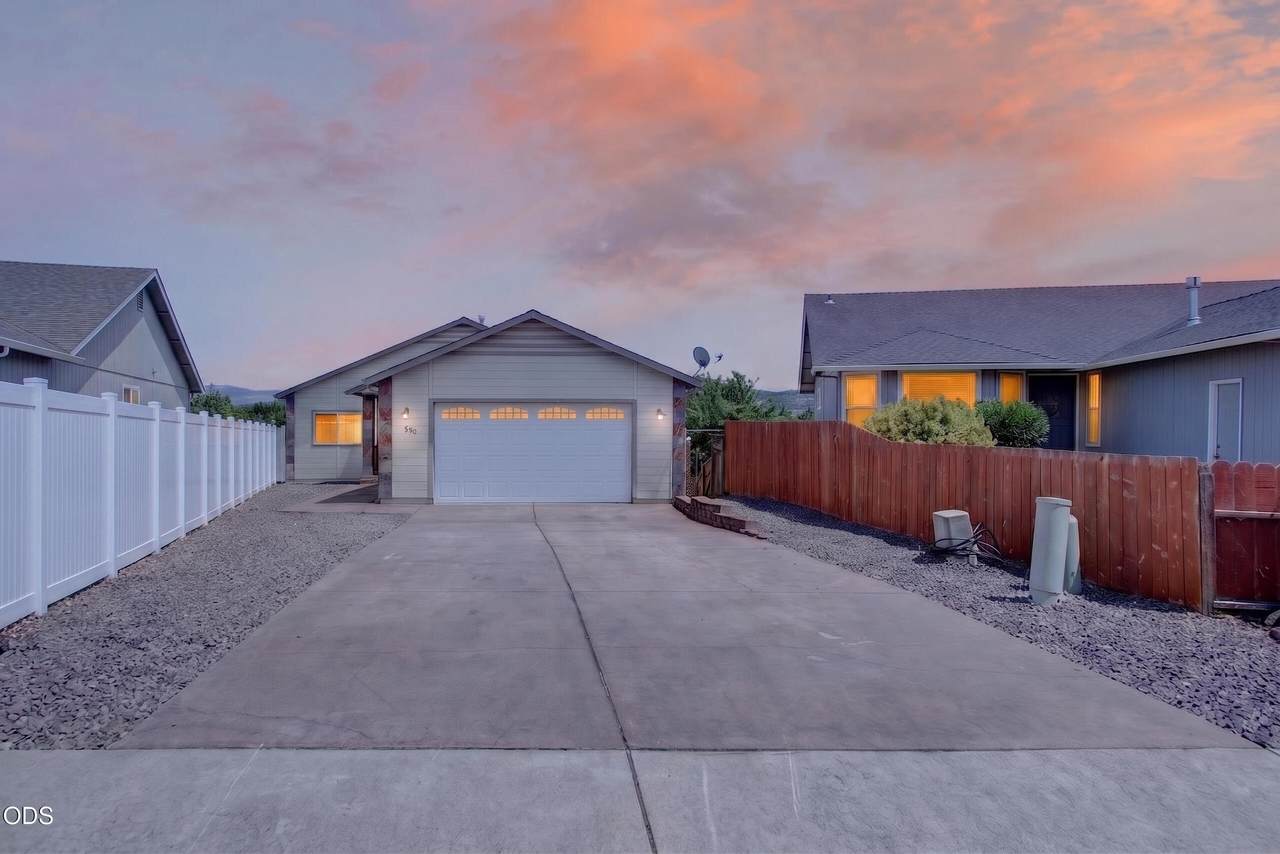 589 Heights Drive - Photo 1