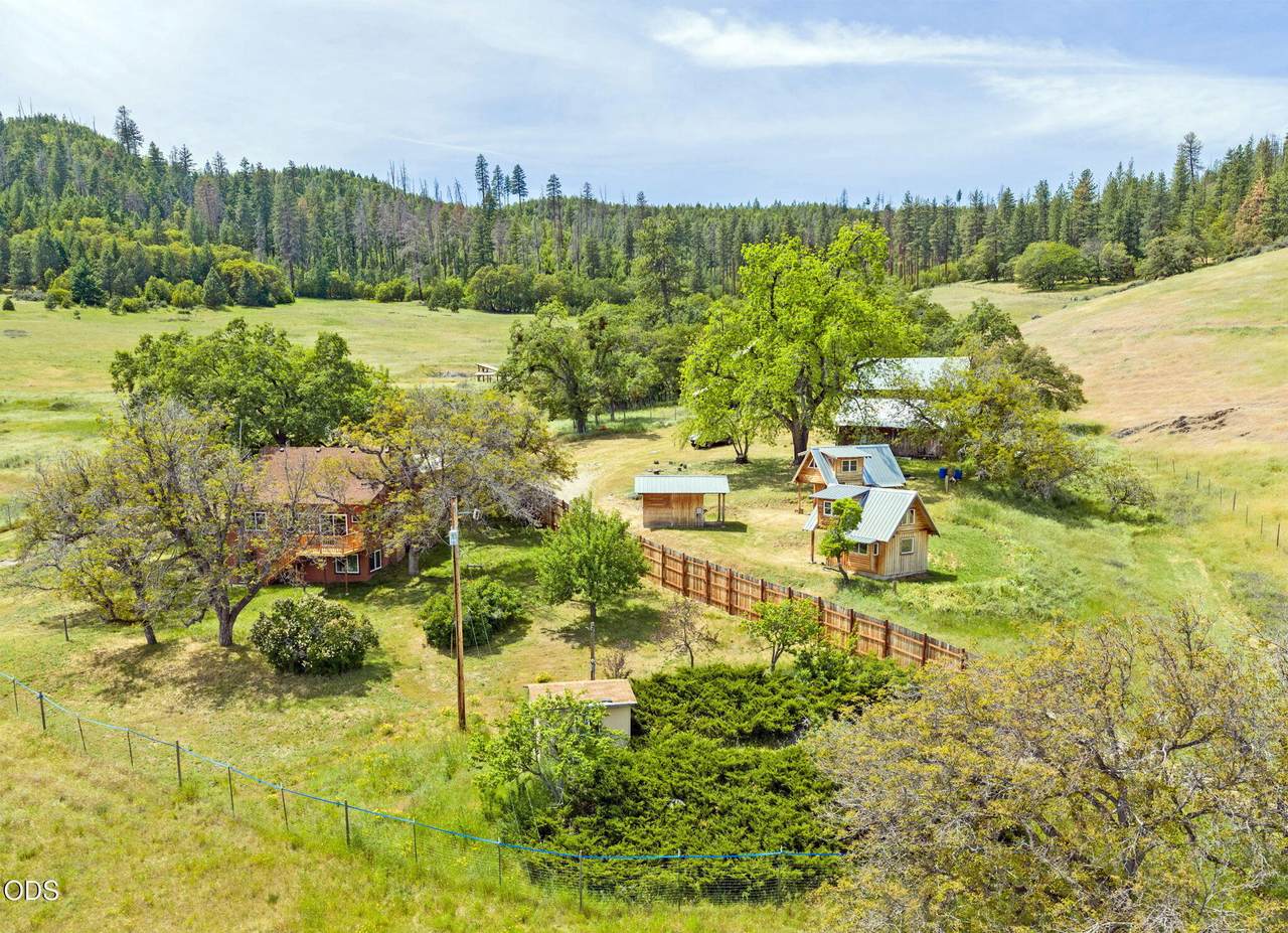 5758 Sterling Creek Road - Photo 1