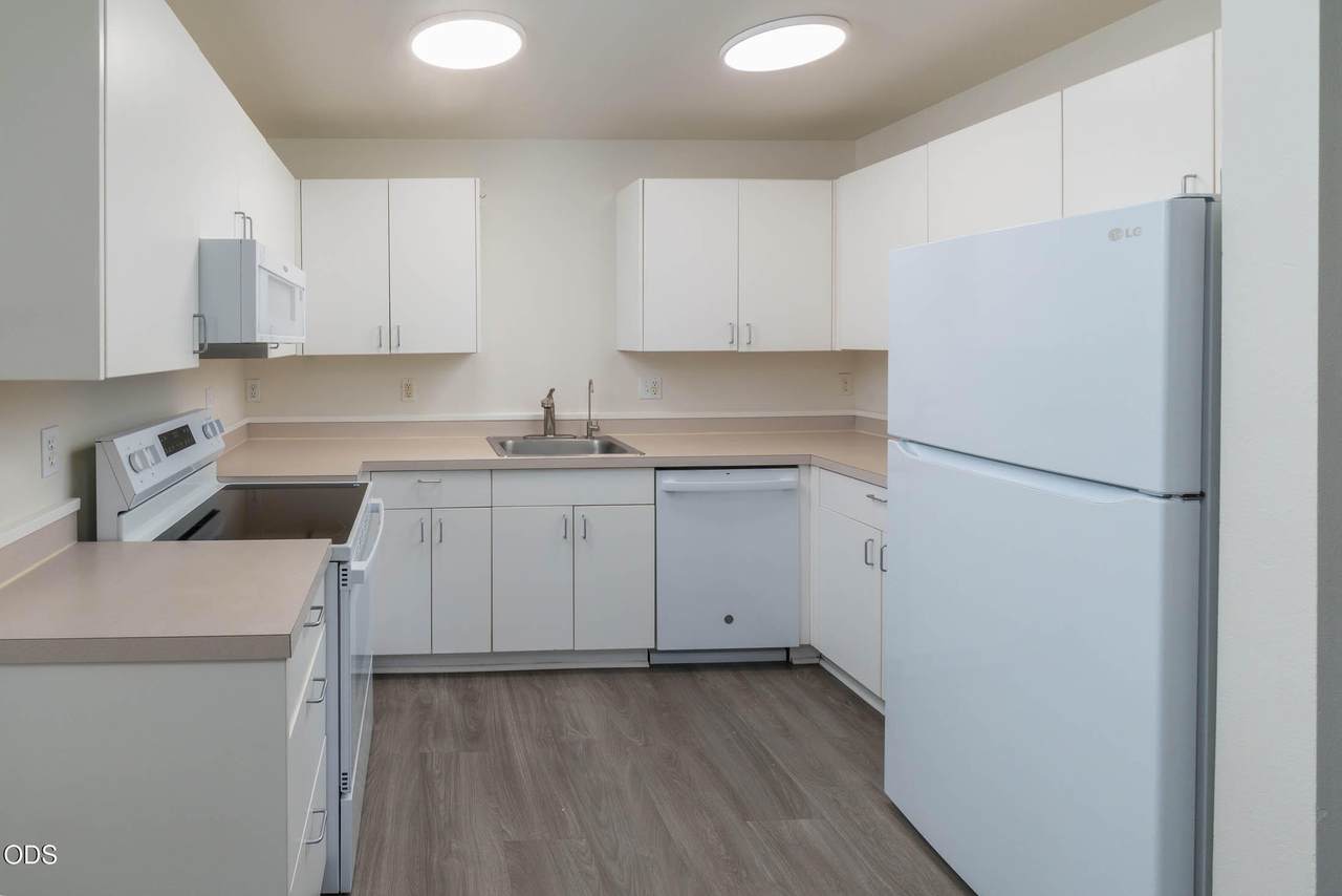 1031 4th Street - Photo 1