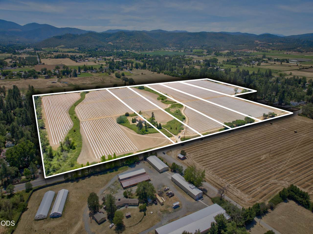 https://bt-photos.global.ssl.fastly.net/coar/1280_boomver_1_220223662-2.jpg