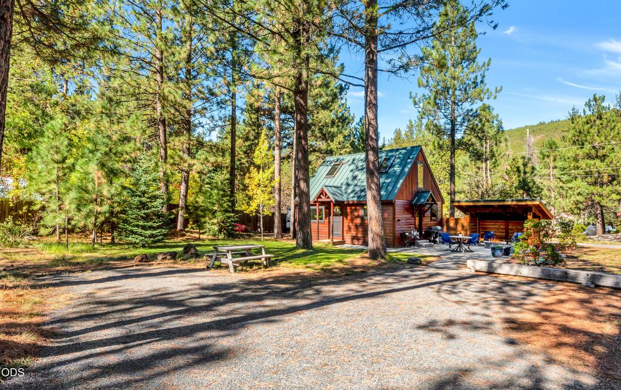61579 Boulder Road - Photo 1