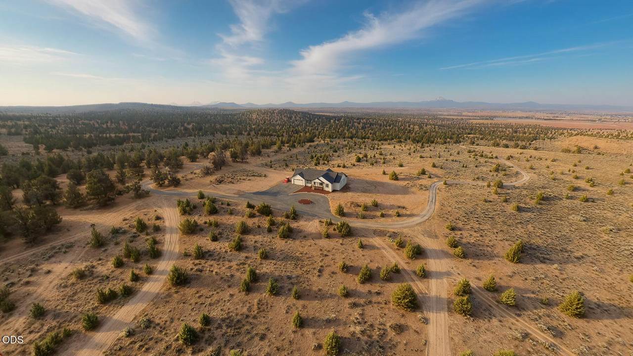 5101 Dixon Drive - Photo 1