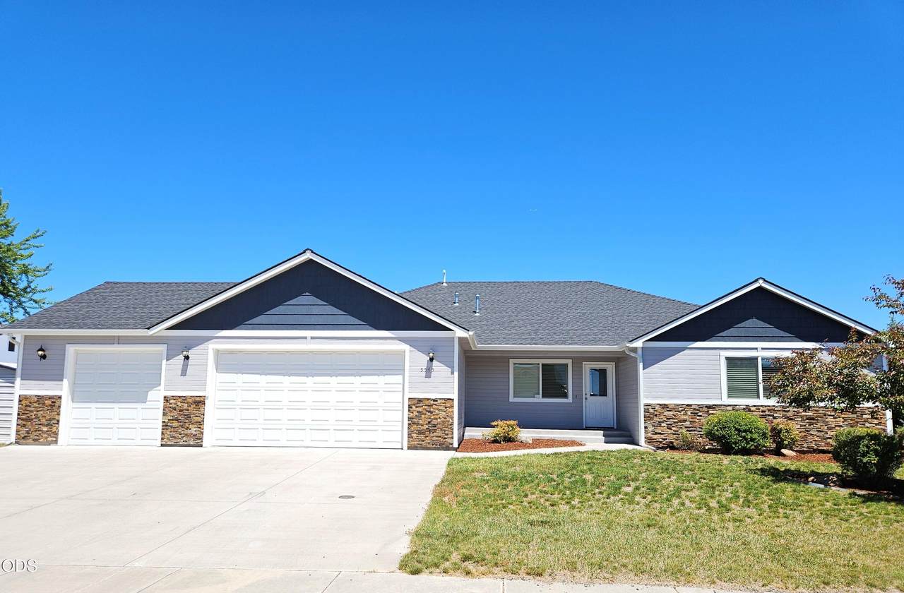 5545 Sturdivant - Photo 1