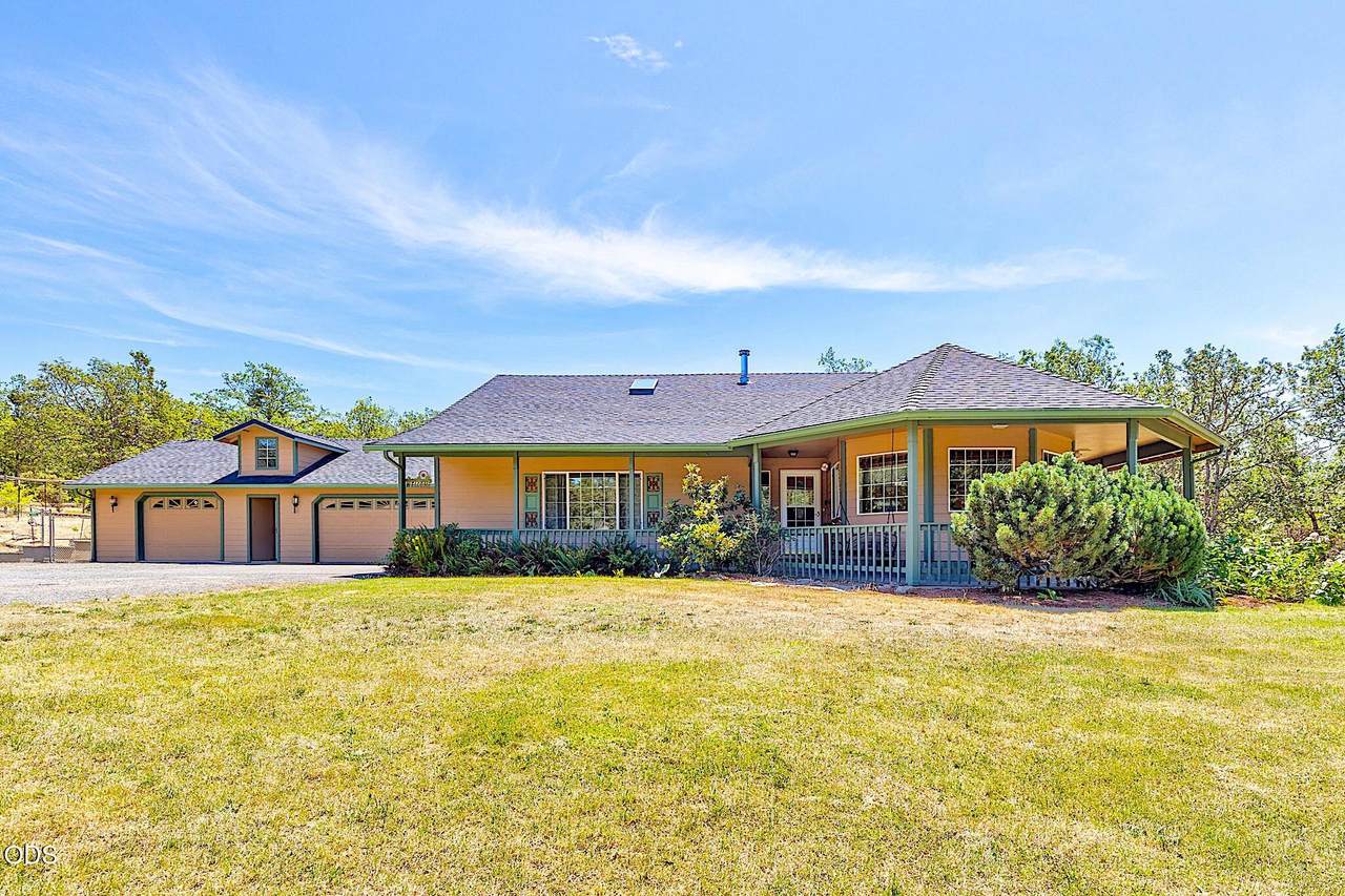 371 Castle Creek Road - Photo 1