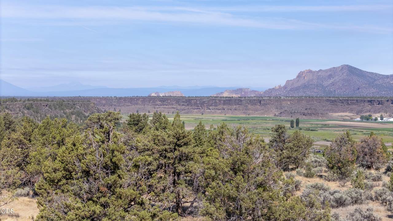 https://bt-photos.global.ssl.fastly.net/coar/1280_boomver_1_220223871-2.jpg