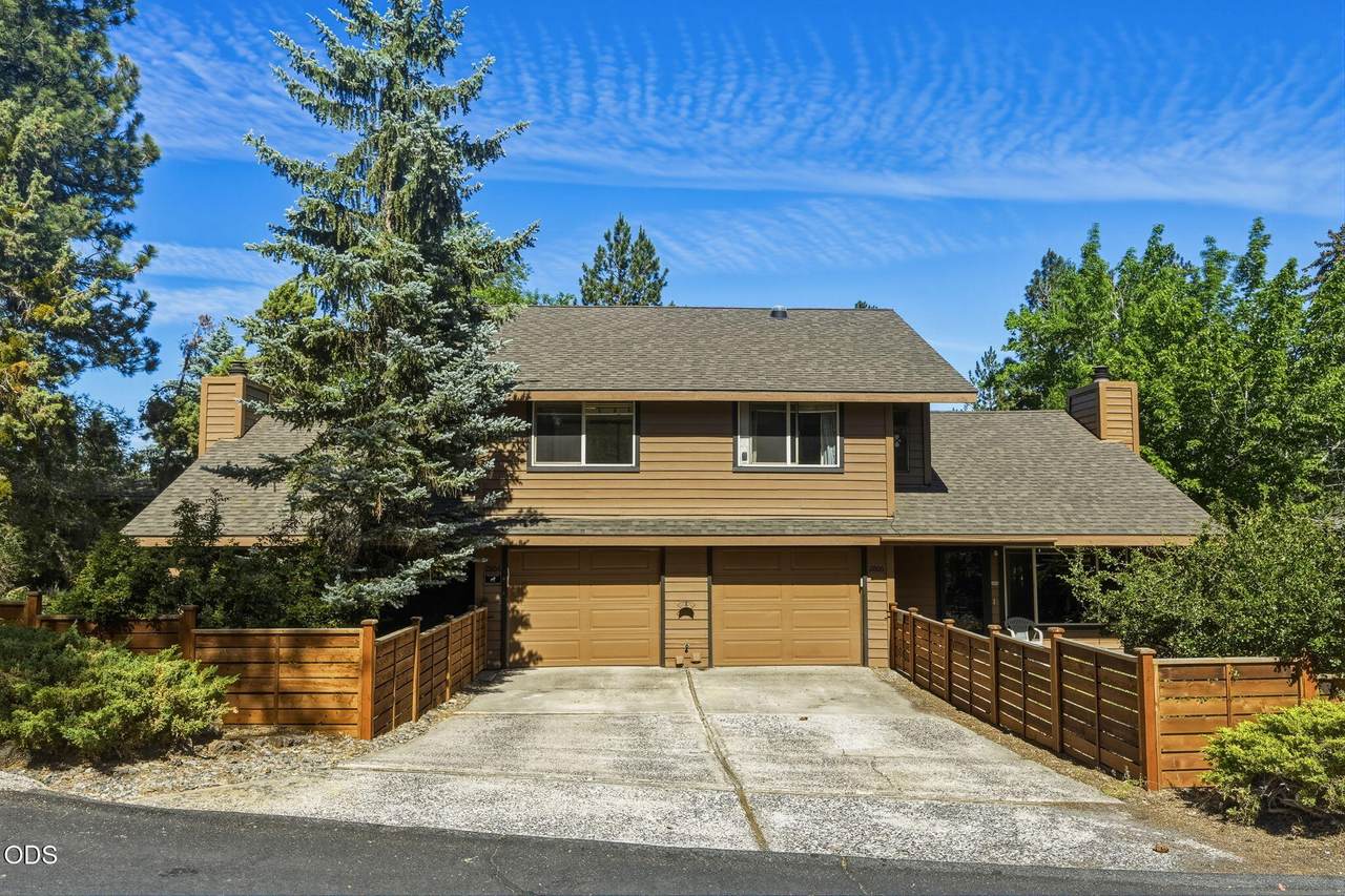 2806 Lotno Drive - Photo 1
