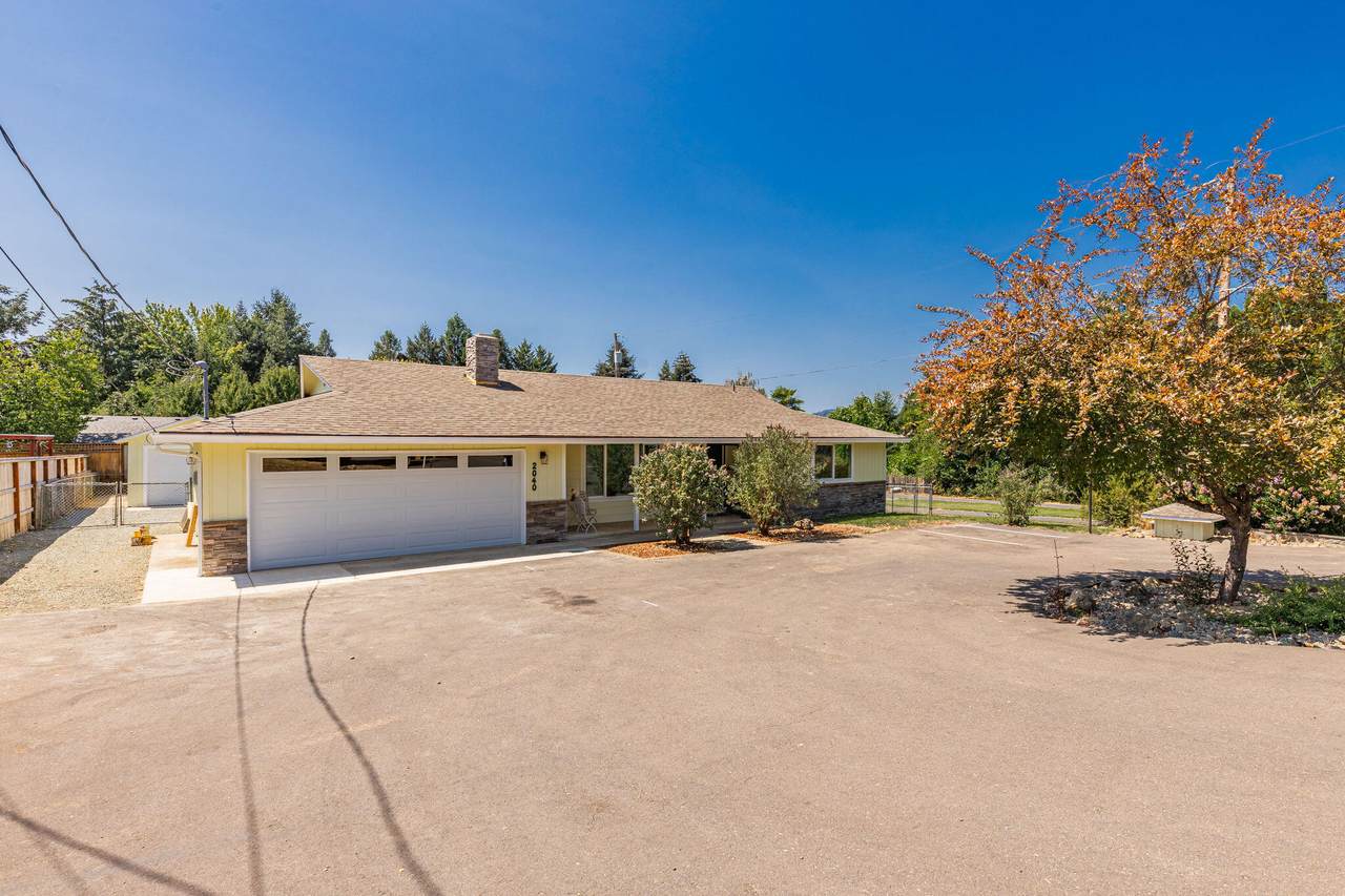 2040 Hamilton Lane - Photo 1