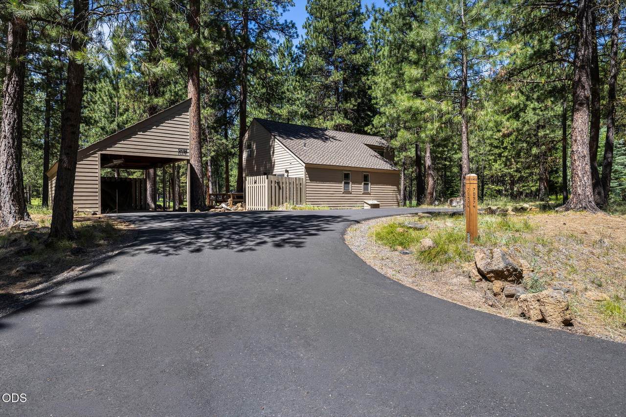 70974 Meadow Grass Circle - Photo 1