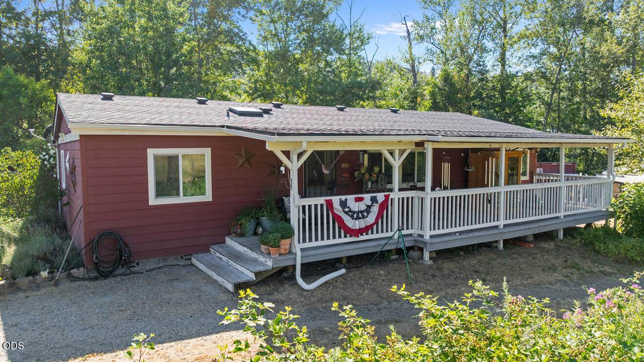 690 Foots Creek Road - Photo 1