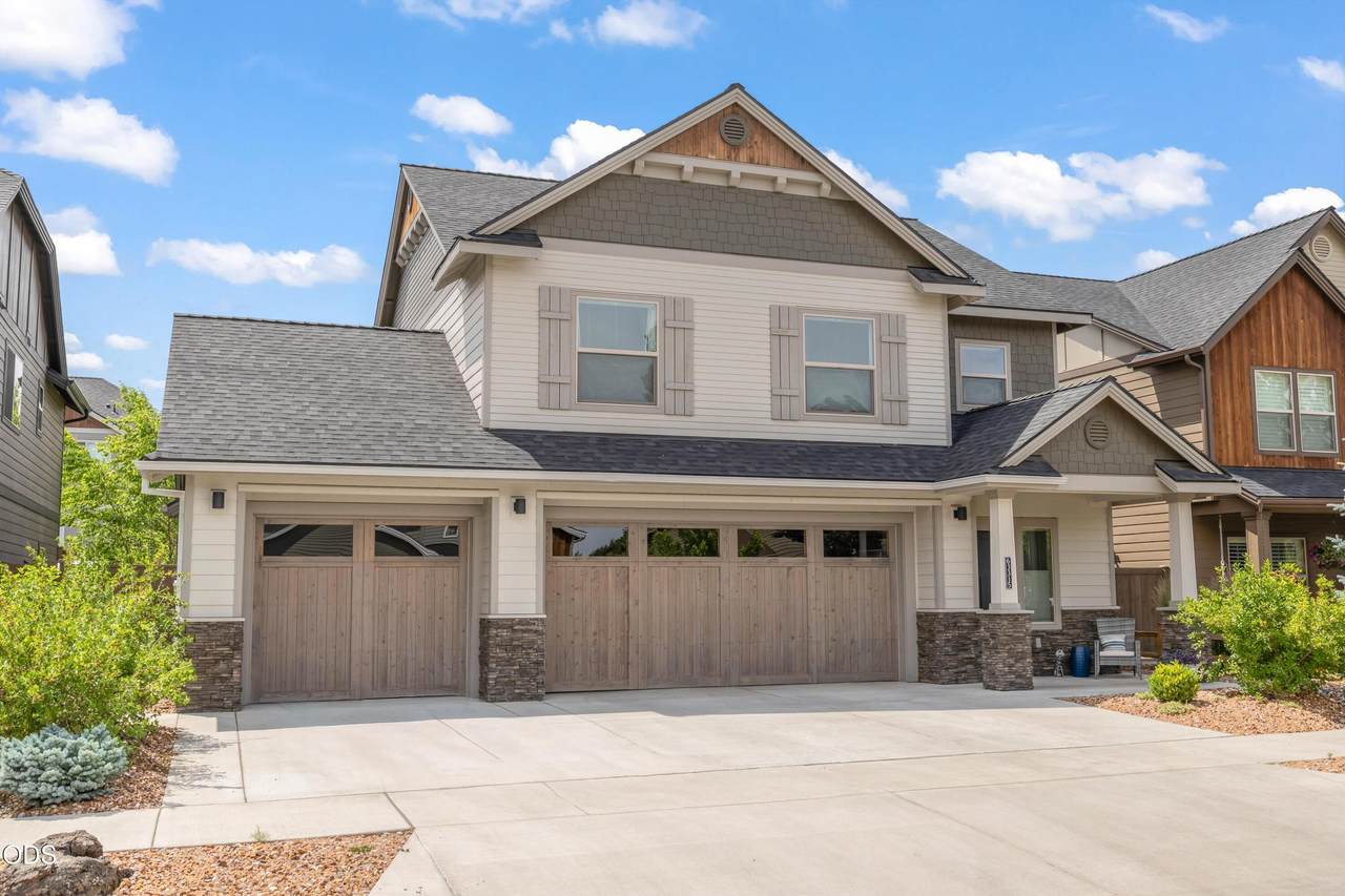 63315 Wrangler Place - Photo 1