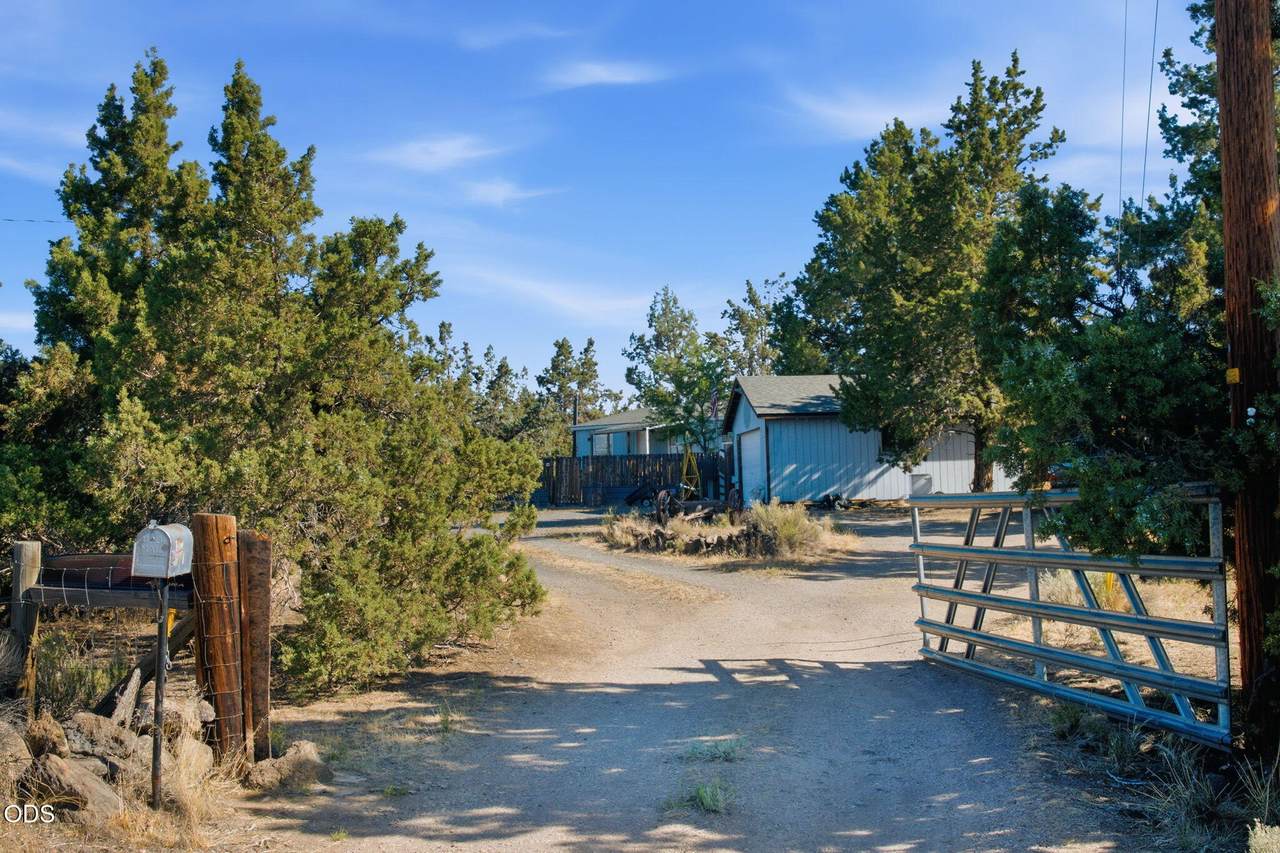 20822 89th Street - Photo 1