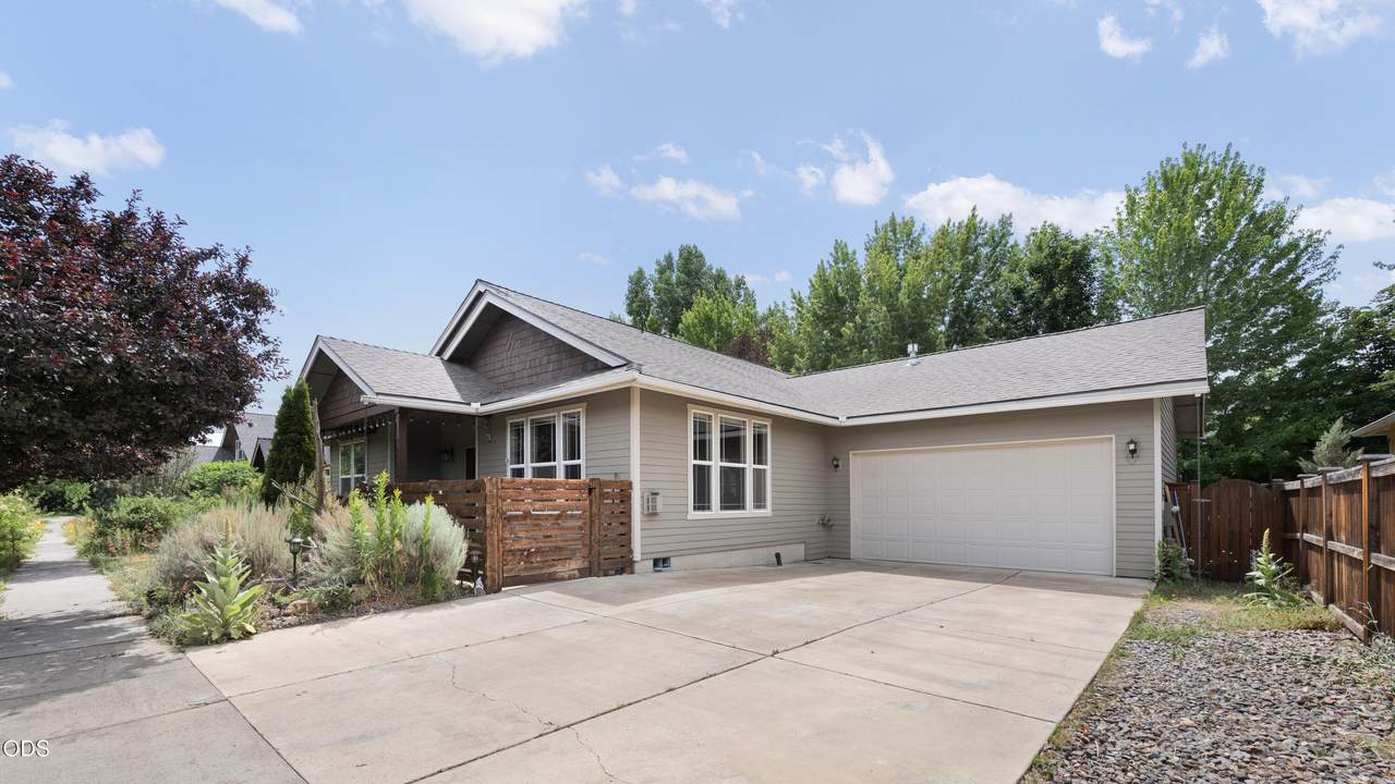 20705 Snow Peaks Drive - Photo 1