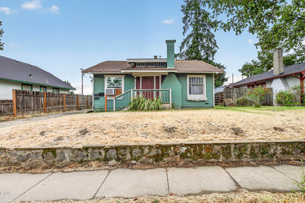 625 Jackson Street - Photo 1