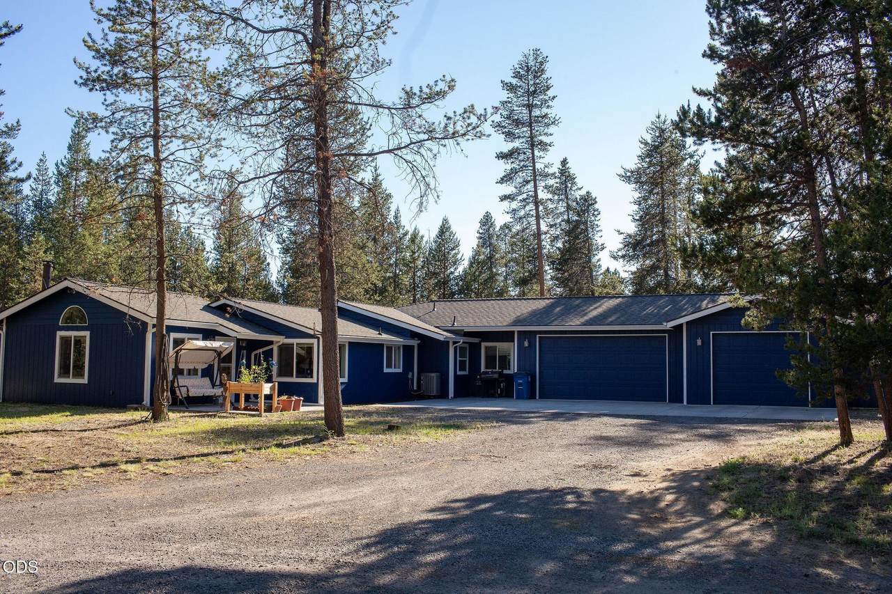52505 Pine Drive - Photo 1