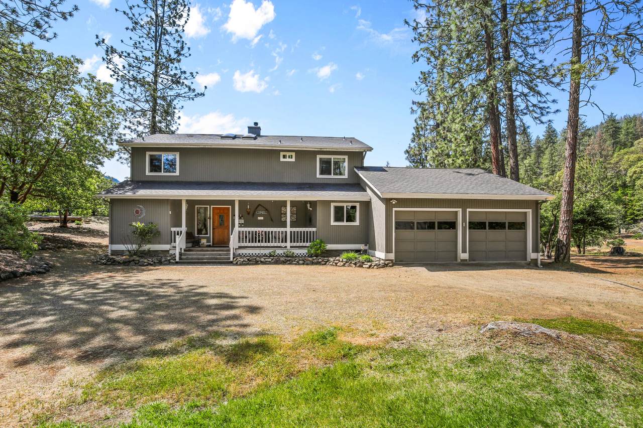 5900 Upper Applegate Road - Photo 1