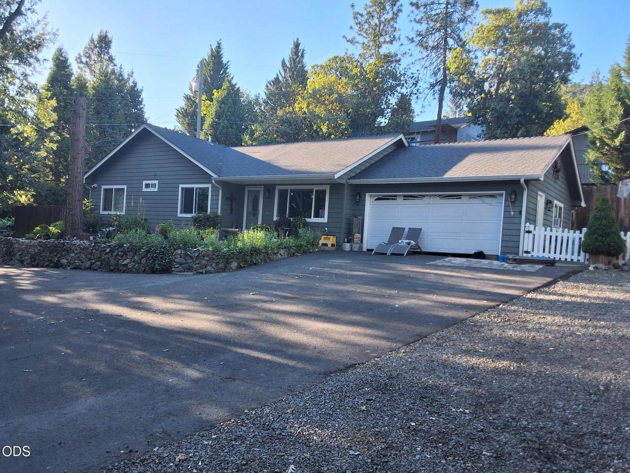 1275 4th Avenue - Photo 1